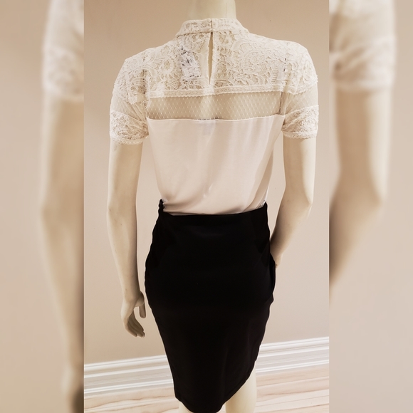 NWT Express top with lace detailing - Picture 4 of 7